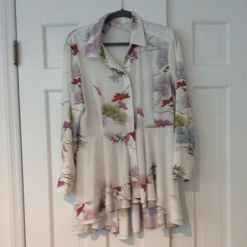 Josie Natorie white floral blouse